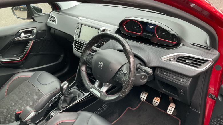 Peugeot 2008 1.2 PureTech 110 GT Line 5dr Petrol Estate